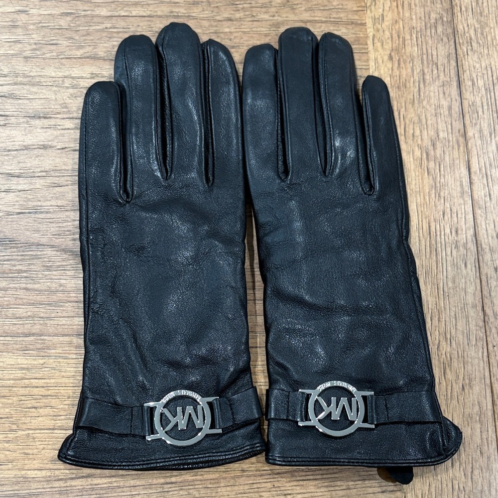 Michael Kors Leather Black Gloves